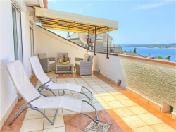 Apartmani Villa Vesna - Family apartments Crikvenica