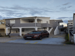 Appartamenti  Rusan, Bobovik Vir (Isola Vir)